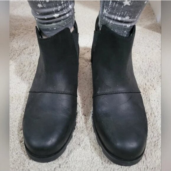 Sorel EMELIE™ III Women's Waterproof Chelsea Bootie size 8 - Picture 3 of 5